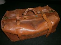 Alte englische Reisetasche, Oldtimer, Lagonda, Bentley, Jaguar Hessen - Weilrod  Vorschau