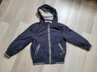 Windjacke mit Kapuze H&M Gr 116 Bremen - Blumenthal Vorschau