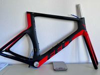 Rahmenset Felt B C Triathlon/TT Carbon 56cm NEU statt 2999,- Bayern - Saaldorf-Surheim Vorschau