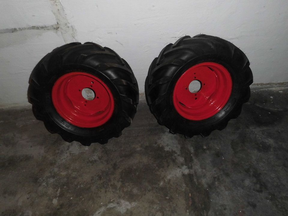 2 AS Räder 23x 10.50-12 6 PR BKT auf 12 Zoll Felgen in Kiel