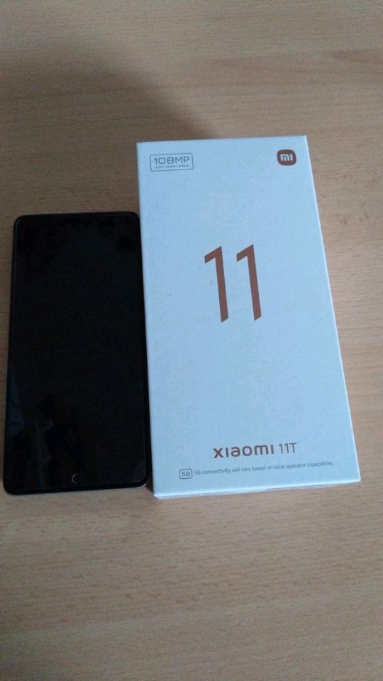 Biete hier mein Xiaomi 11T in der Farbe Blau mit 128GB. in Bad Belzig