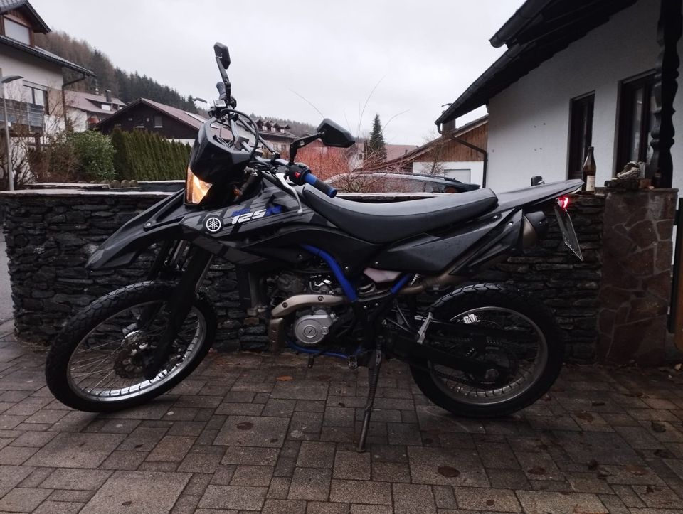 Yamaha WR 125 R in Haibach