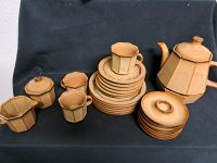 Keramik, Kaffeegeschirr  braun   3 Kaffeetassen  6 Unterteller Niedersachsen - Wiefelstede Vorschau