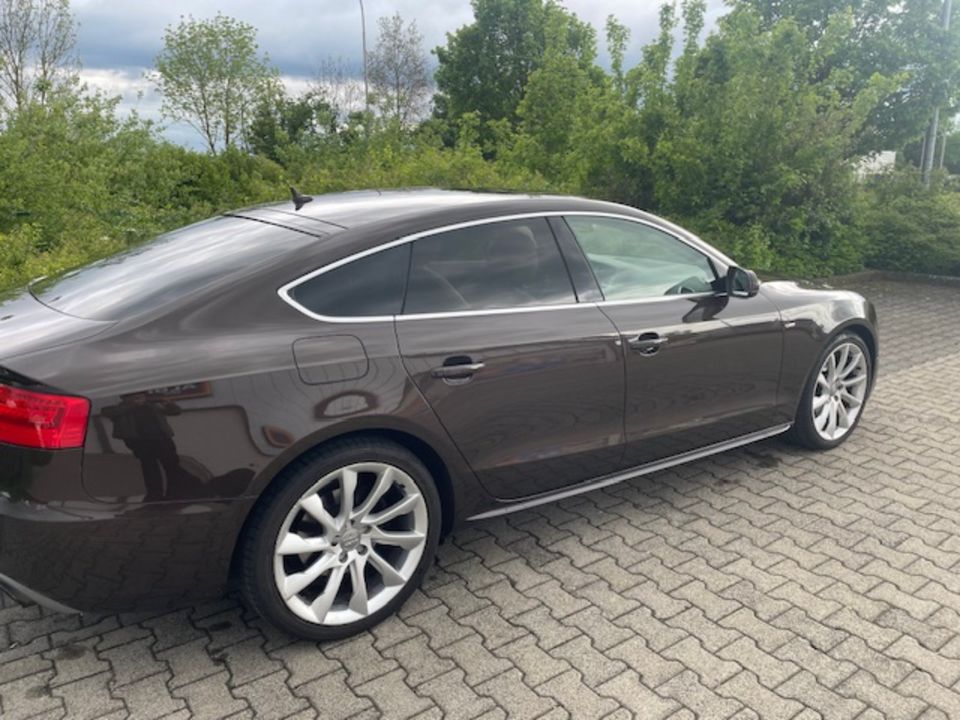 Audi A5 Sportback 2.0 TFSI Quattro in Hohenroth bei Bad Neustadt a d Saale