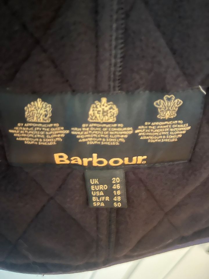 Barbour International Polarquilt Winterjacke Steppjacke Jacke in Boksee