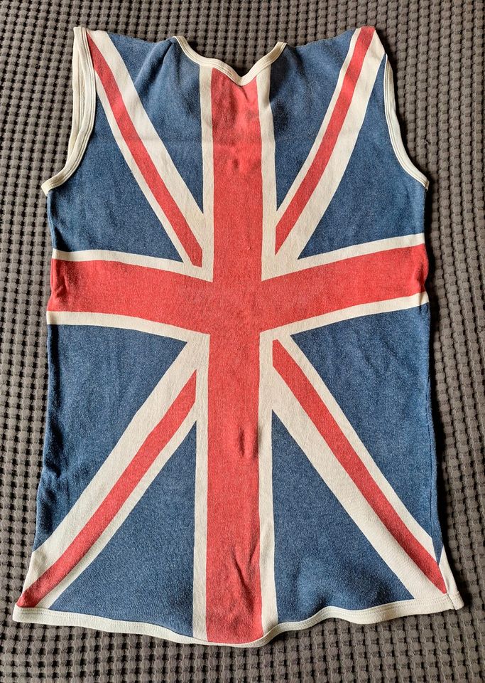 ENDLAND GREAT BRITAIN SHORTS T-SHIRT S/M in Gütersloh