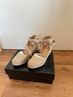 Ralph Lauren Plateausandalette Schuhe | Gr. 39 Beige Schwerin - Altstadt Vorschau