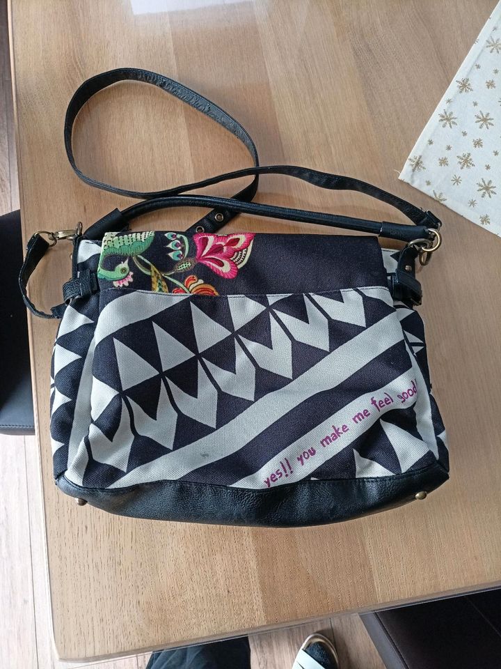 Handtasche Desigual in Haren (Ems)