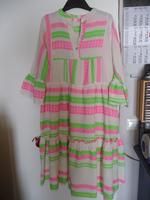 Made in Italy , Sommerkleid , 40 , weiß , pink , grün . Neuwertig Köln - Porz Vorschau