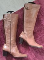 Elegante Winter Lodi Lederstiefel braun 39 Harburg - Hamburg Eißendorf Vorschau