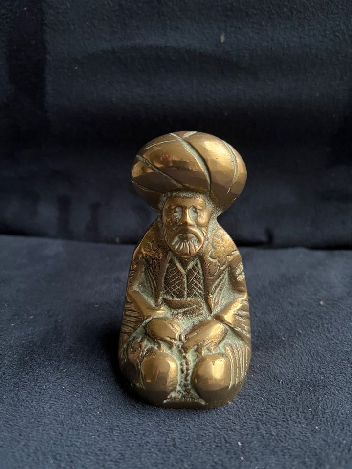 Antike Figur Sultan Derwisch m Turban Bronze Messing orientalisch in Hamburg