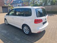VW Touran Automatik 7 Sitze mit 170ps Essen - Essen-West Vorschau