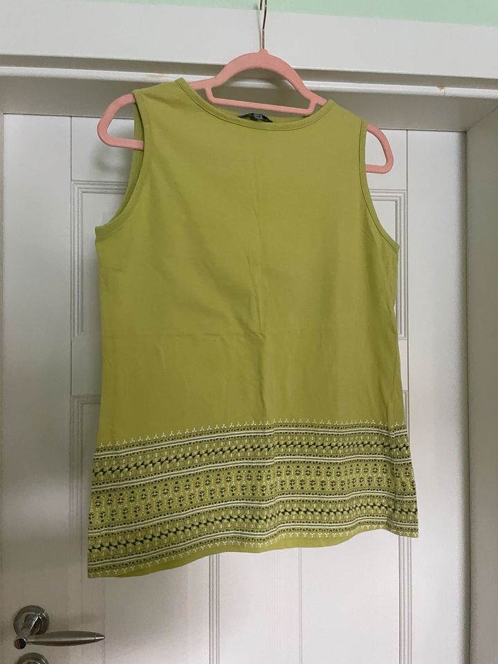 Top Tanktop indie öko hippie retro y2k 2000er vintage hellgrün in Steinach