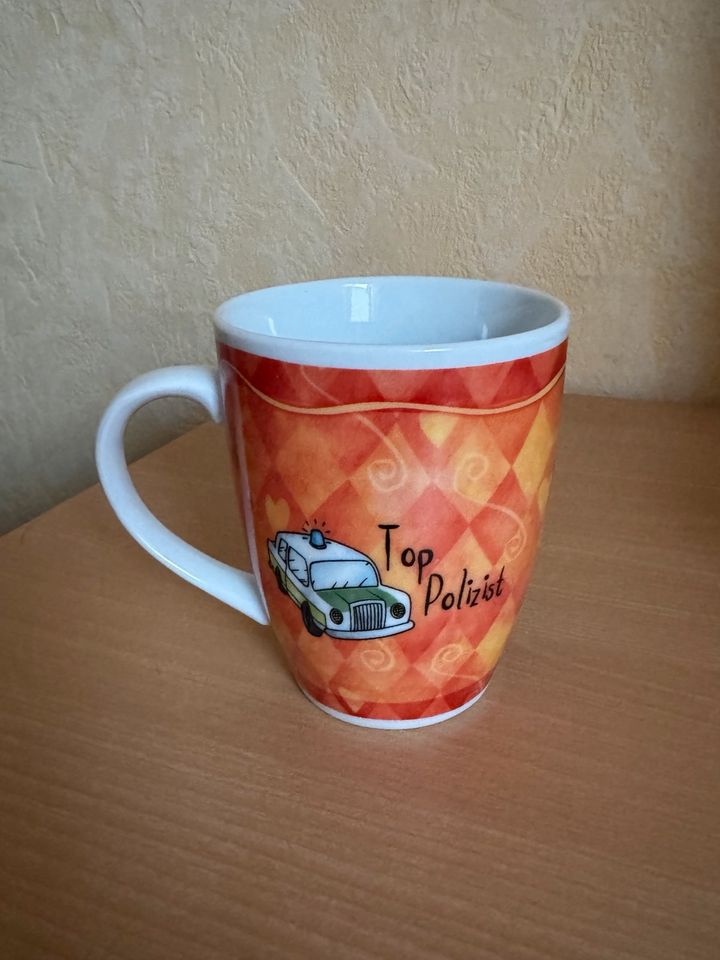 Becher Kaffeebecher Kaffeetasse Mug Polizei Top Polizist H&H in Wremen