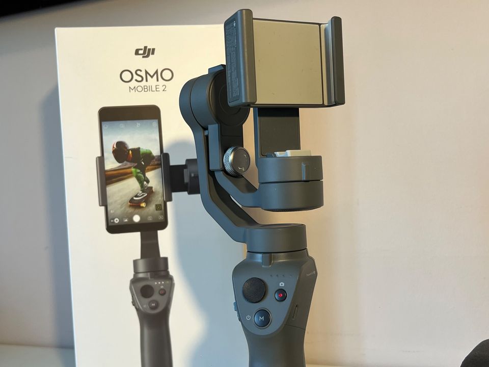 DJI Osmo Mobile 2 | Gimbal Handy | *Neuwertig* in Grafing bei München