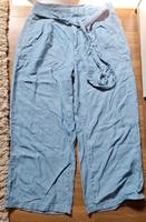 Sommerliches Outfit 3/4 Hose+2 Shirts dabei Nordrhein-Westfalen - Coesfeld Vorschau