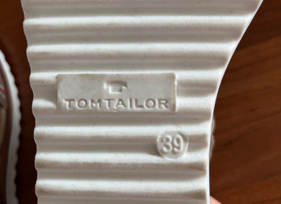 !! NEU !! Tom Tailor Sandalen beige Größe 39 in Hiltrup