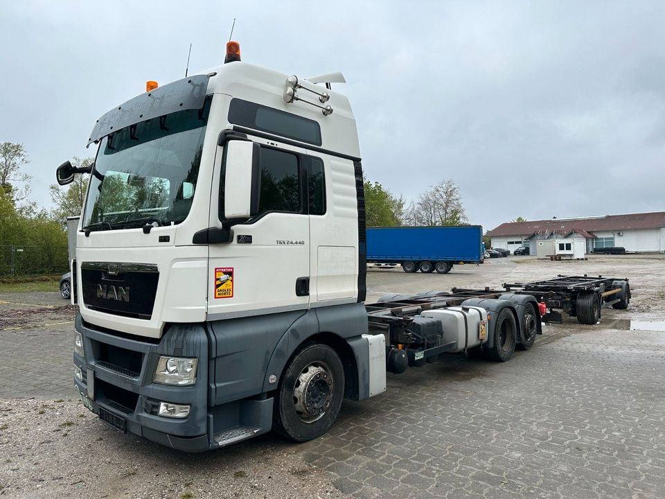 MAN TGX24.440 in Brunnthal