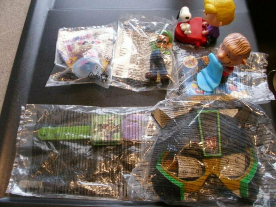 11 x Spielzeug Happy Meal McDonald's zus. 5,- überwiegend neu+ovp in Flensburg