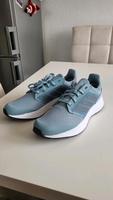 Adidas Laufschuhe Sportschuhe große 41 Neu Nordrhein-Westfalen - Velbert Vorschau