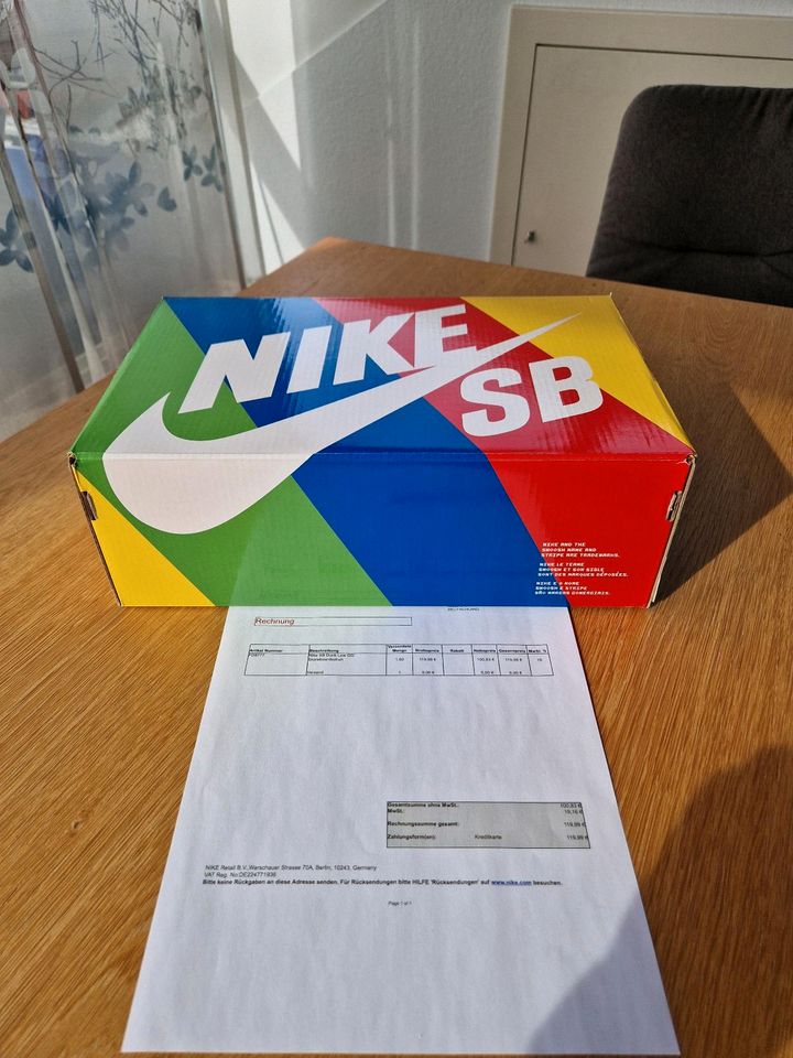 Nike SB dunk low Sandy Bodecker EU 42.5 + Socks (eBay dunk) in Backnang