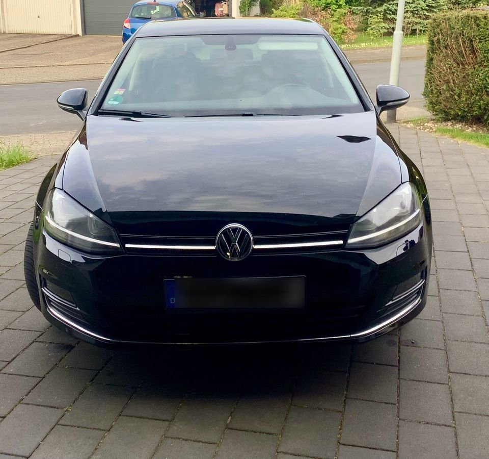 Volkswagen Golf 7 in Hünxe