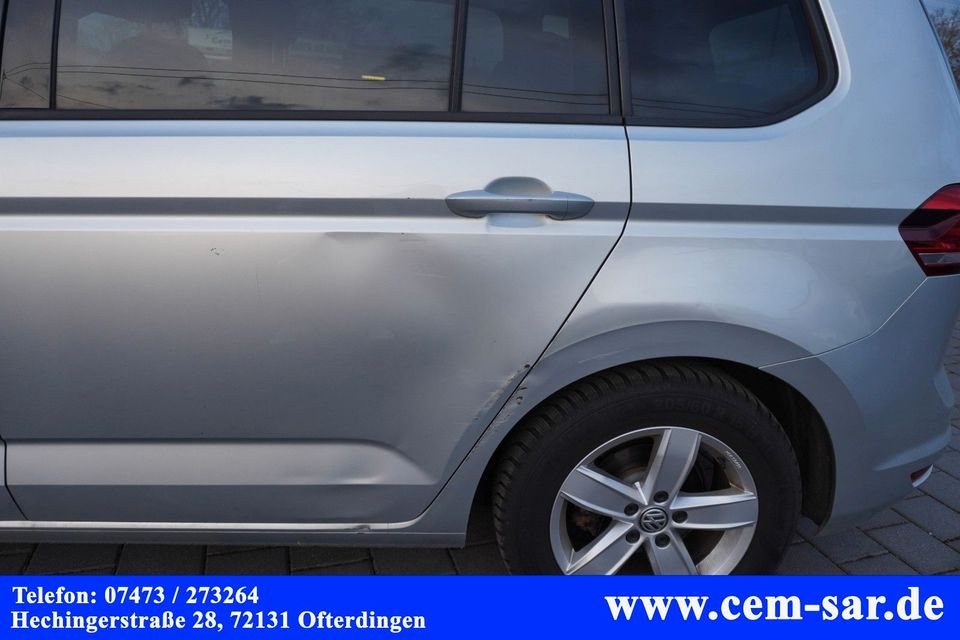 Volkswagen Touran Comfortline *Rückfahrkamera*Panorama*1.H* in Ofterdingen