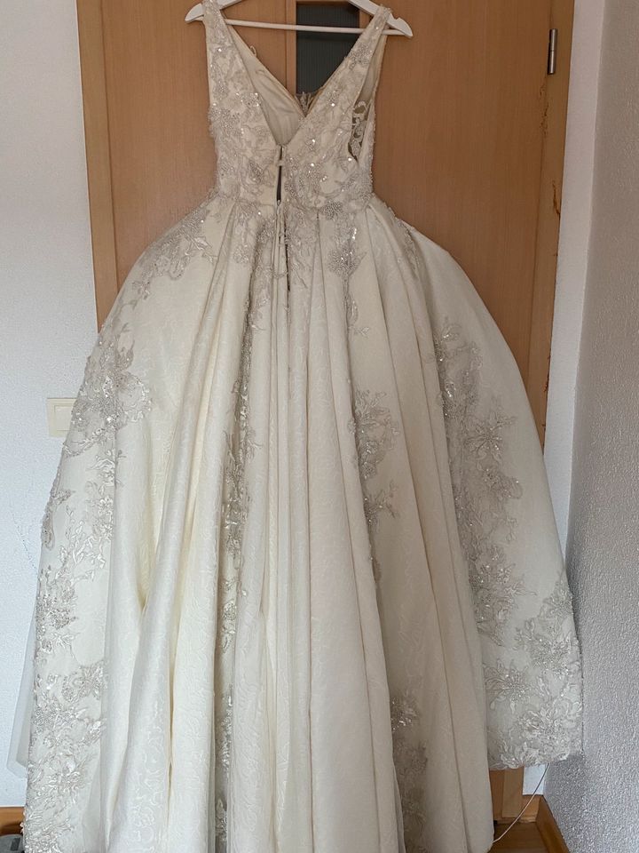 Brautkleid in Erlenbach