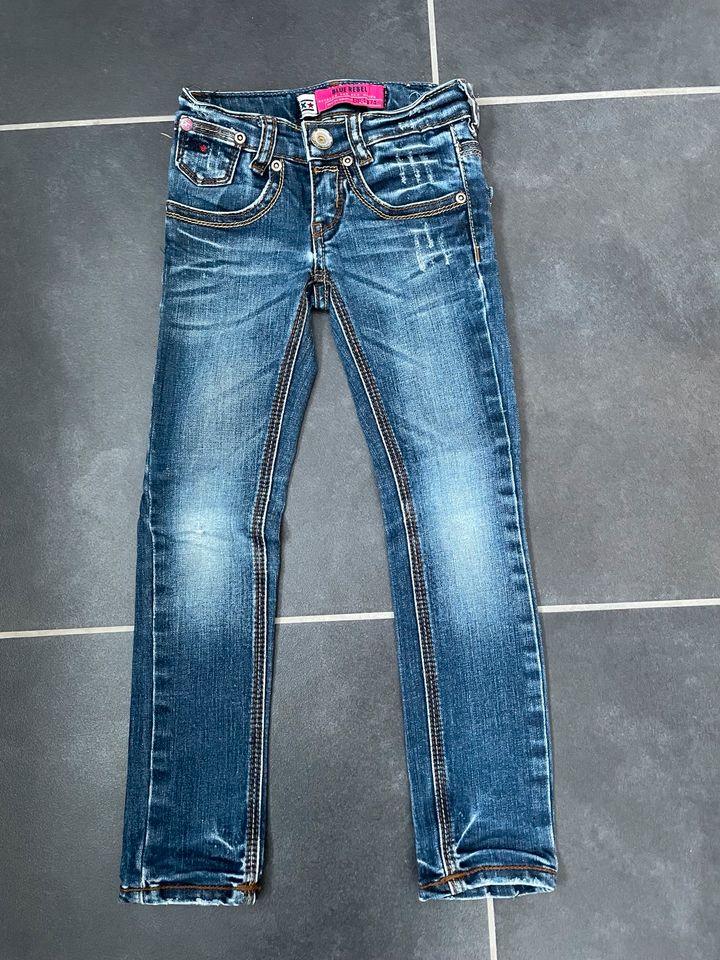 Coole Jeans Gr. 116 in Wennigsen