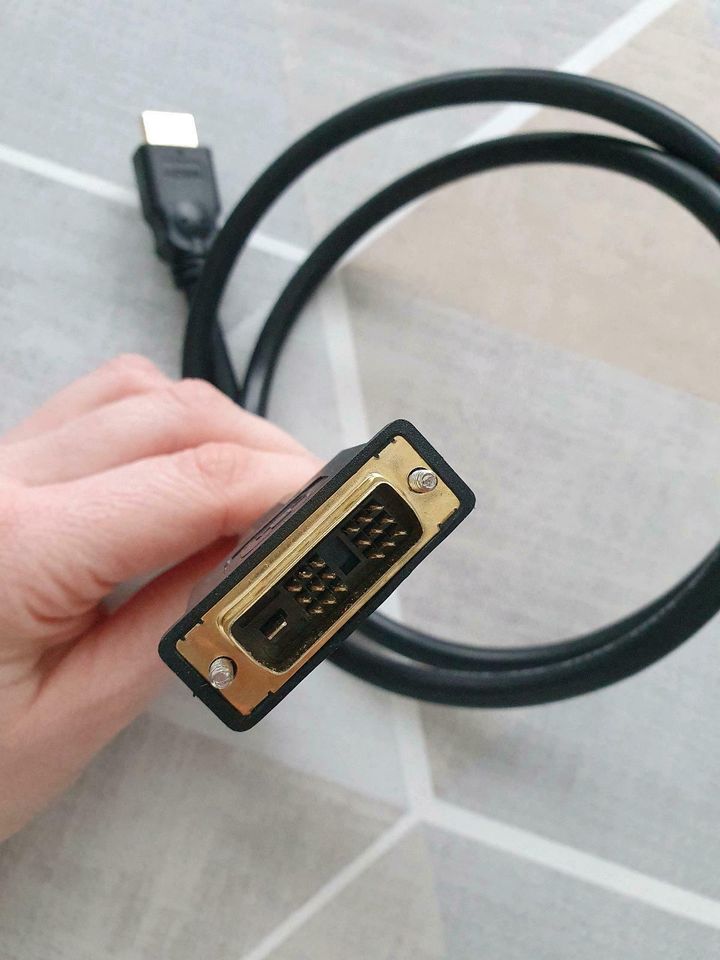 3 x DVI- Kabel & DVI-Adapter zu HDMI in Ennigerloh