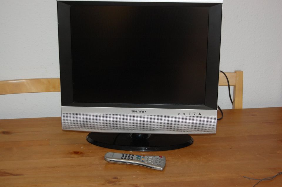 Sharp Aquos LC-20S4E, 20Zoll Fernseher in Bad Waldsee