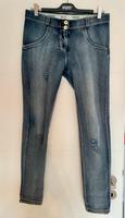 Freddy Wr.Up Jeans Gr. Small Nordrhein-Westfalen - Hilden Vorschau