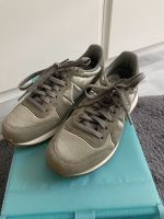 Nike Internationalist Khaki gr 36.5 neuwertig Nordrhein-Westfalen - Hamm Vorschau