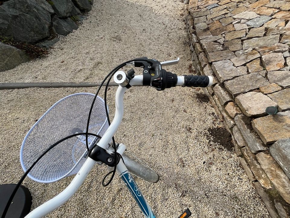 24 Zoll Mädchen Fahrrad in Mühltal 