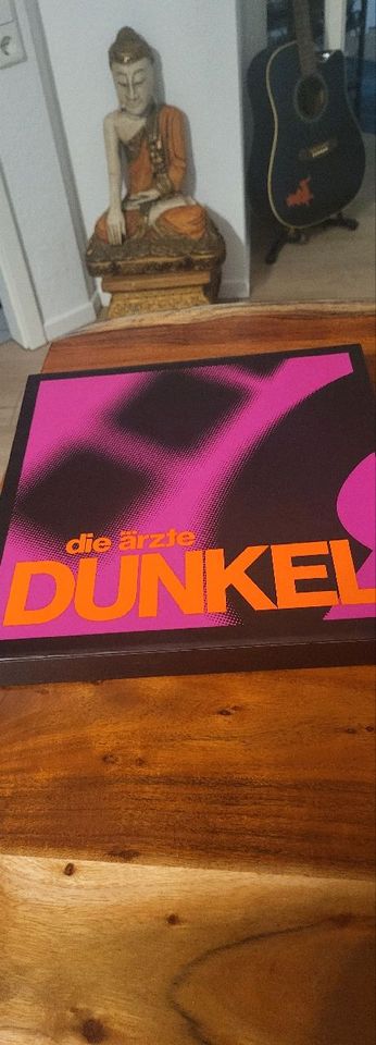 Die Ärzte Dunkel Lp Vinyl Book in Düsseldorf