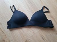 schwarzer BH ohne Bügel wattiert Größe 75B (M) von H&M Baden-Württemberg - Laupheim Vorschau