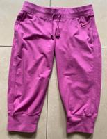 Nike Sporthose Capri Jogginghose Gr.S pink Sachsen - Radeberg Vorschau