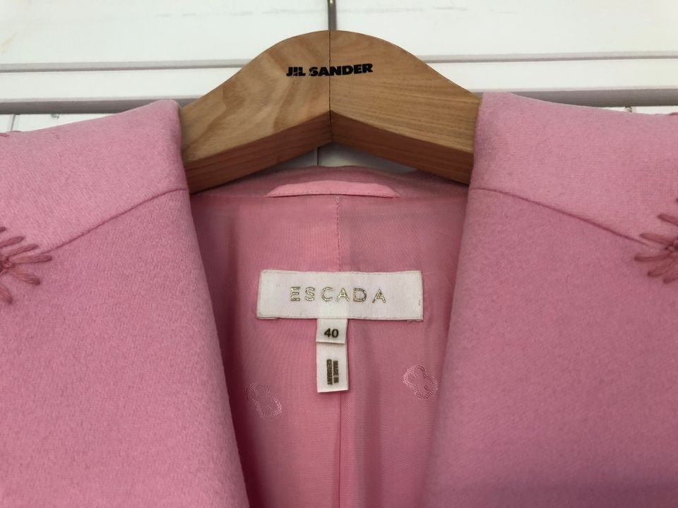 Escada Kaschmir Blazer Größe 40 Rosé Piacenza Cashmere in Hamburg