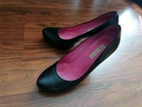 Schwarzer Echtleder Highheel/Plateaupump Buffalo Bayern - Würzburg Vorschau
