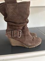 Janet D. Keil Stiefelette Wildleder braun Gr. 41 Saarland - Eppelborn Vorschau