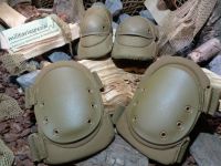 Orig.NL Armee Knie&Ellenbogen Pads Hartschalenschützer coyote NEU Nordrhein-Westfalen - Herzogenrath Vorschau