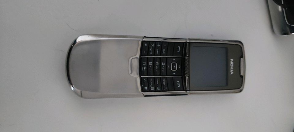 Nokia 8800 zweimal vorhanden. Tausch/Verkauf in Windsbach