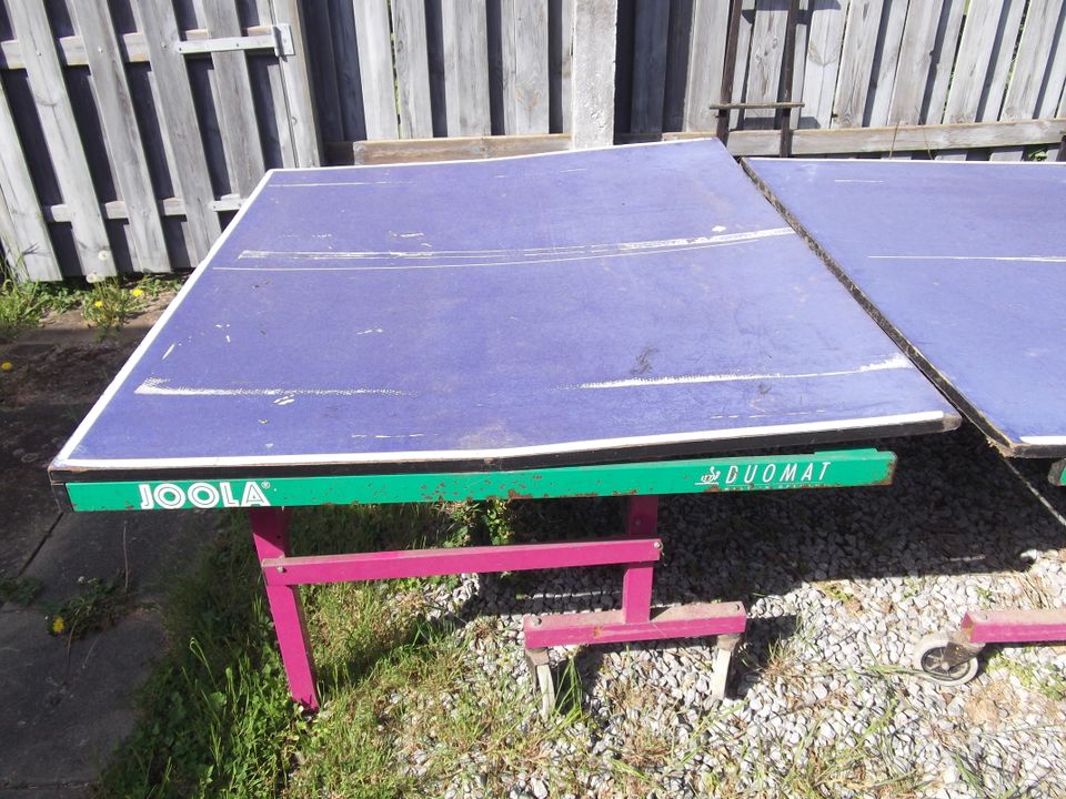 Tischtennisplatte defekt als Ersatzteil in Minden