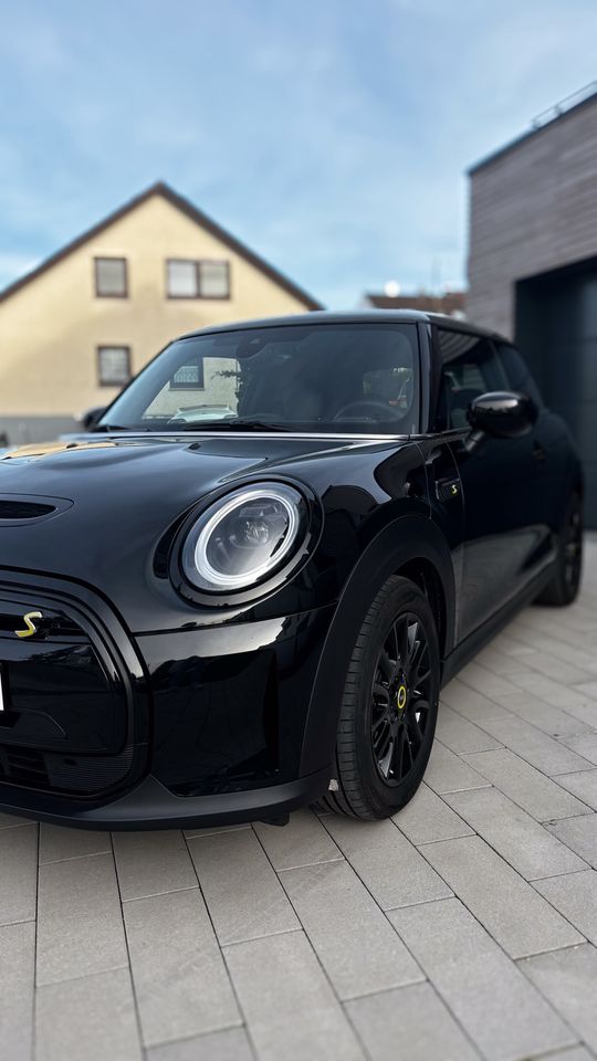 MINI Cooper SE in Leinfelden-Echterdingen