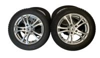 4x Hyundai KIA Mazda Felgen Winterreifen 205/55R16 Bridgestone Hessen - Flörsheim am Main Vorschau