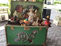Enesco Toys Spielzeugkiste in grün von 1986 Nordrhein-Westfalen - Hagen Vorschau
