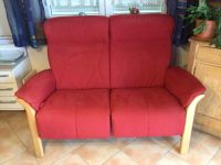 Rotes 2er Sofa mit Relaxfunktion zu verschenken Baden-Württemberg - Salem Vorschau
