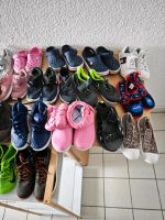 Kinder Schuhe Mädchen junge Sandalen Crocs Nike Tommy Hilfiger Hessen - Linden Vorschau