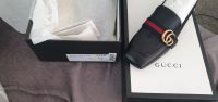 Gucci Pumps  mit Perlen gr.36 Original und Sneaker weiss Nordrhein-Westfalen - Mettmann Vorschau