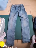 Verkaufe s.oliver Jeans in 176 Hessen - Nidda Vorschau